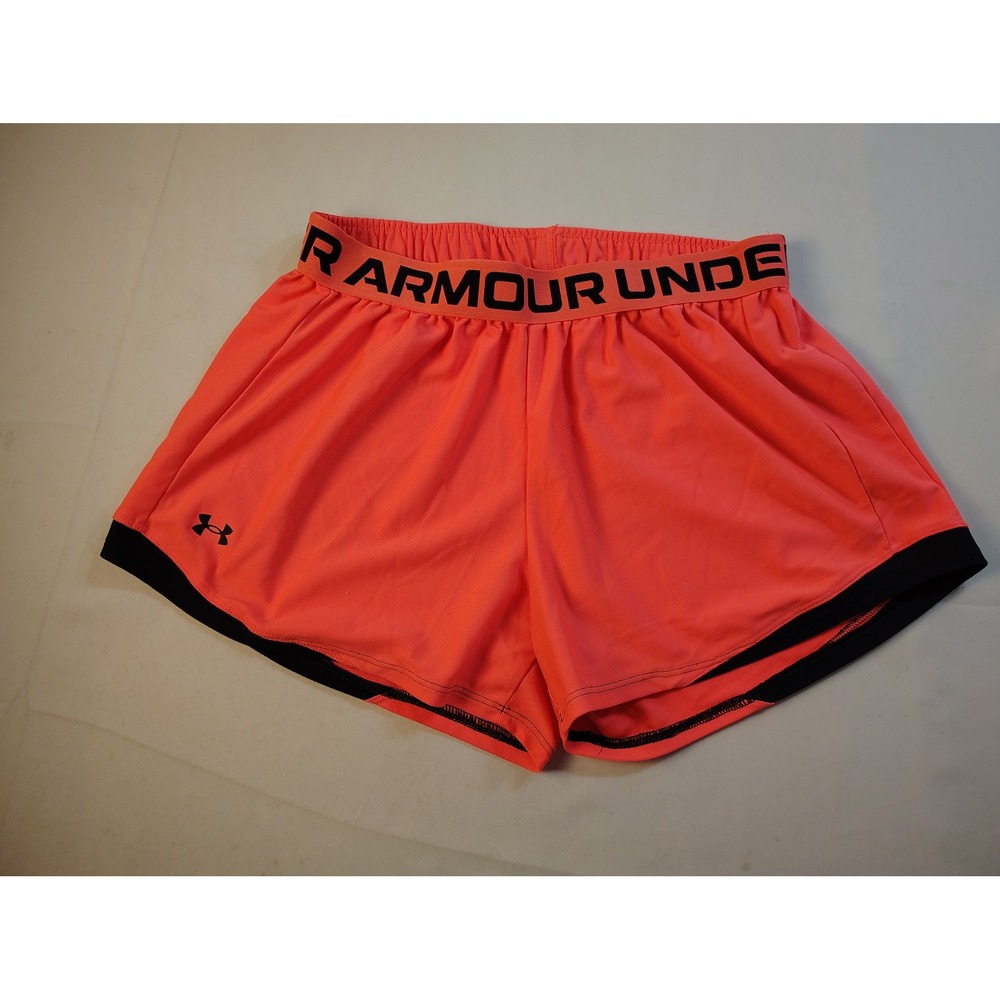 Under Armour Womens Play Up Shorts Size Medium Pink Black HeatGear Athletic Gym